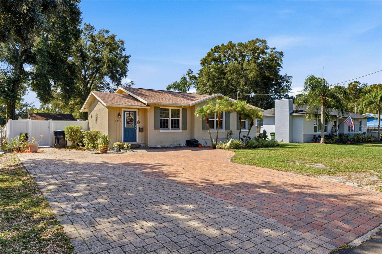 1427 E COMANCHE AVENUE, Tampa, FL 33604 1427 E COMANCHE AVENUE, Tampa, FL 33604