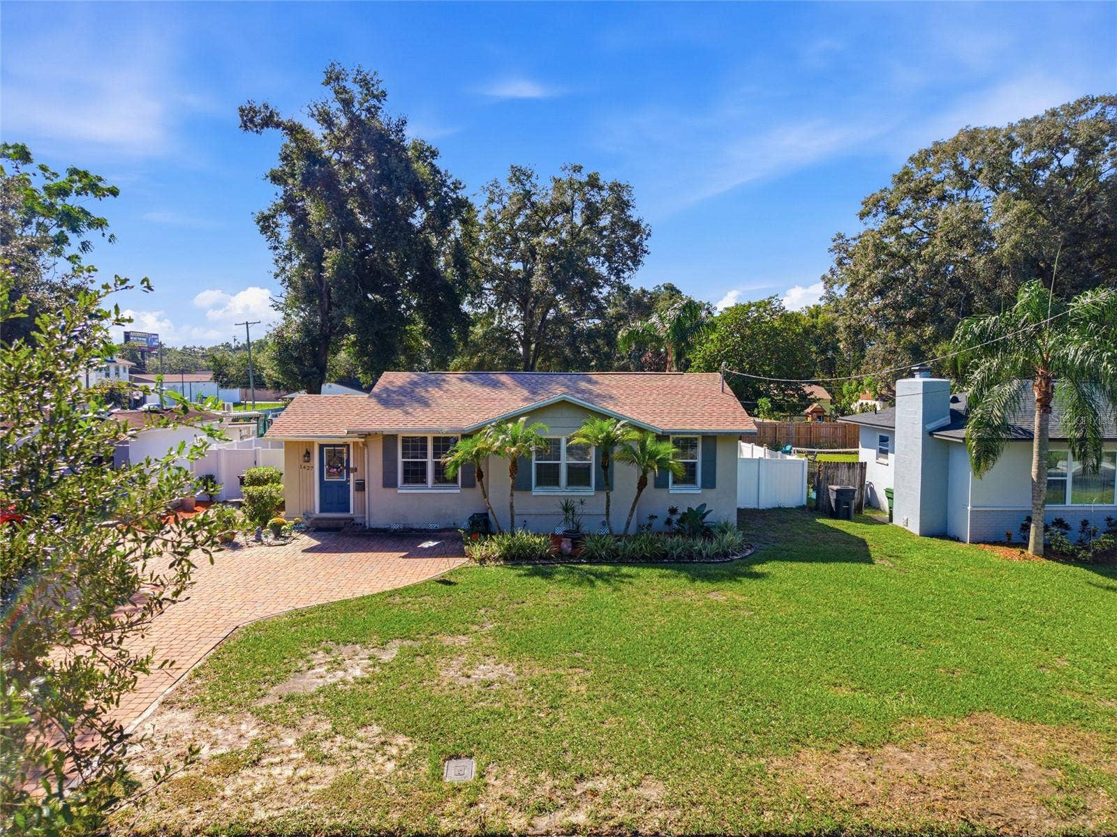 1427 E COMANCHE AVENUE, Tampa, FL 33604 1427 E COMANCHE AVENUE, Tampa, FL 33604