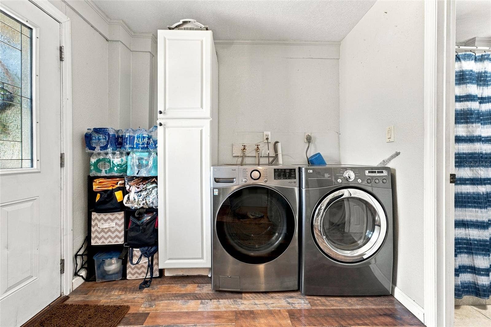 1427 E COMANCHE AVENUE, Tampa, FL 33604 1427 E COMANCHE AVENUE, Tampa, FL 33604