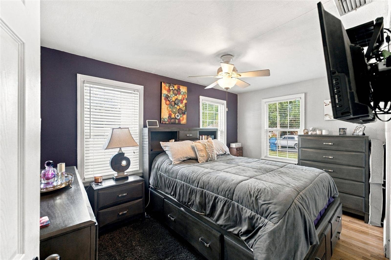 1427 E COMANCHE AVENUE, Tampa, FL 33604 1427 E COMANCHE AVENUE, Tampa, FL 33604