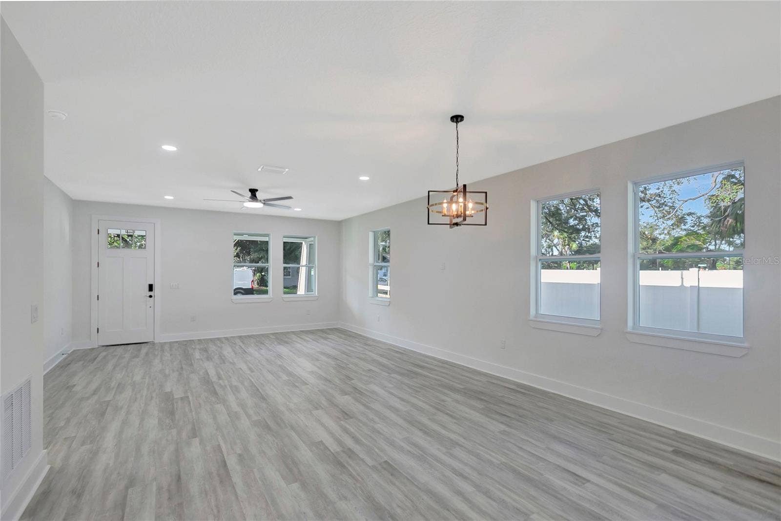 508 E JAMES STREET, Tampa, FL 33603 508 E JAMES STREET, Tampa, FL 33603
