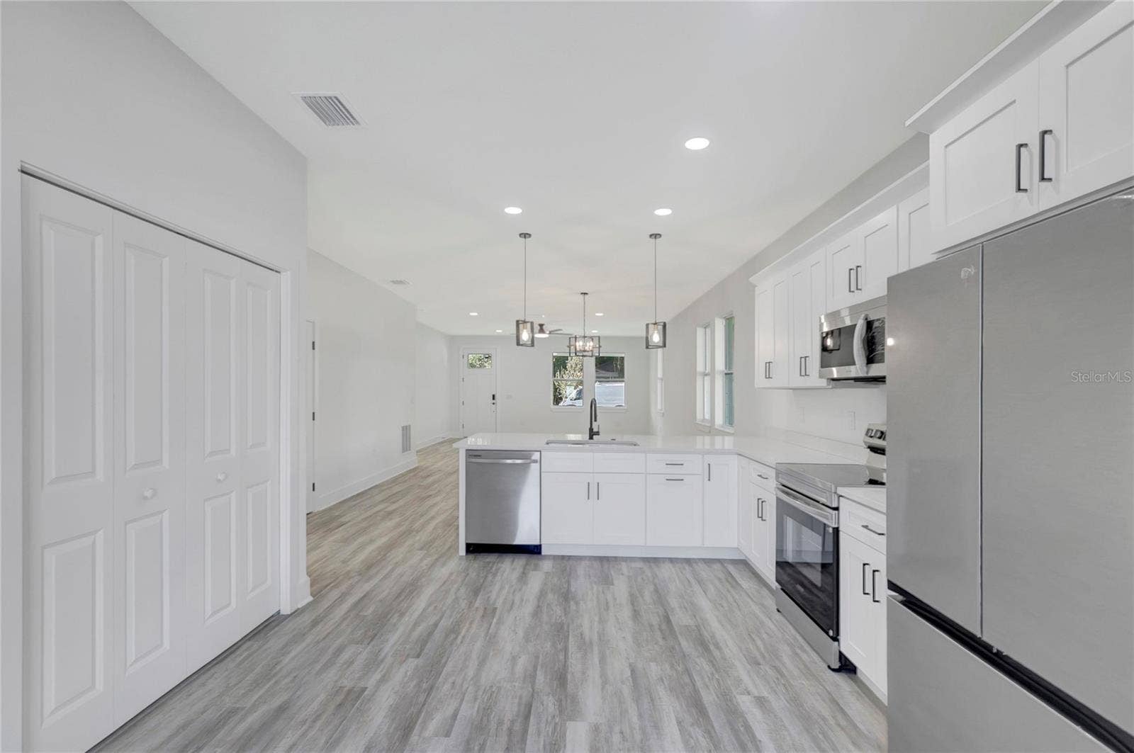 508 E JAMES STREET, Tampa, FL 33603 508 E JAMES STREET, Tampa, FL 33603