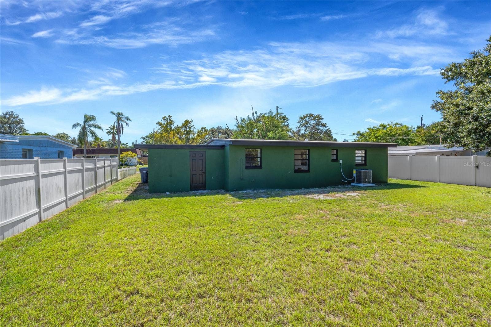 4003 W MONTGOMERY TERRACE, Tampa, FL 33616