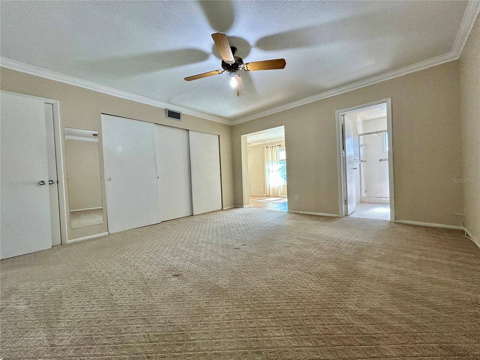 2381 ECUADORIAN WAY, #45, Clearwater, FL 33763 2381 ECUADORIAN WAY, #45, Clearwater, FL 33763