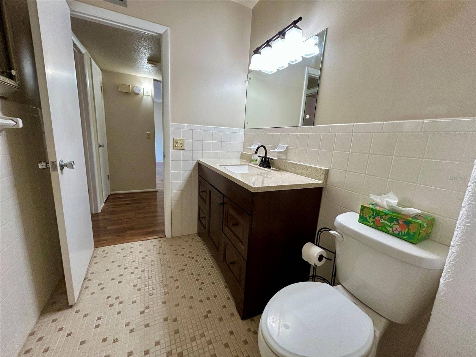 2381 ECUADORIAN WAY, #45, Clearwater, FL 33763 2381 ECUADORIAN WAY, #45, Clearwater, FL 33763