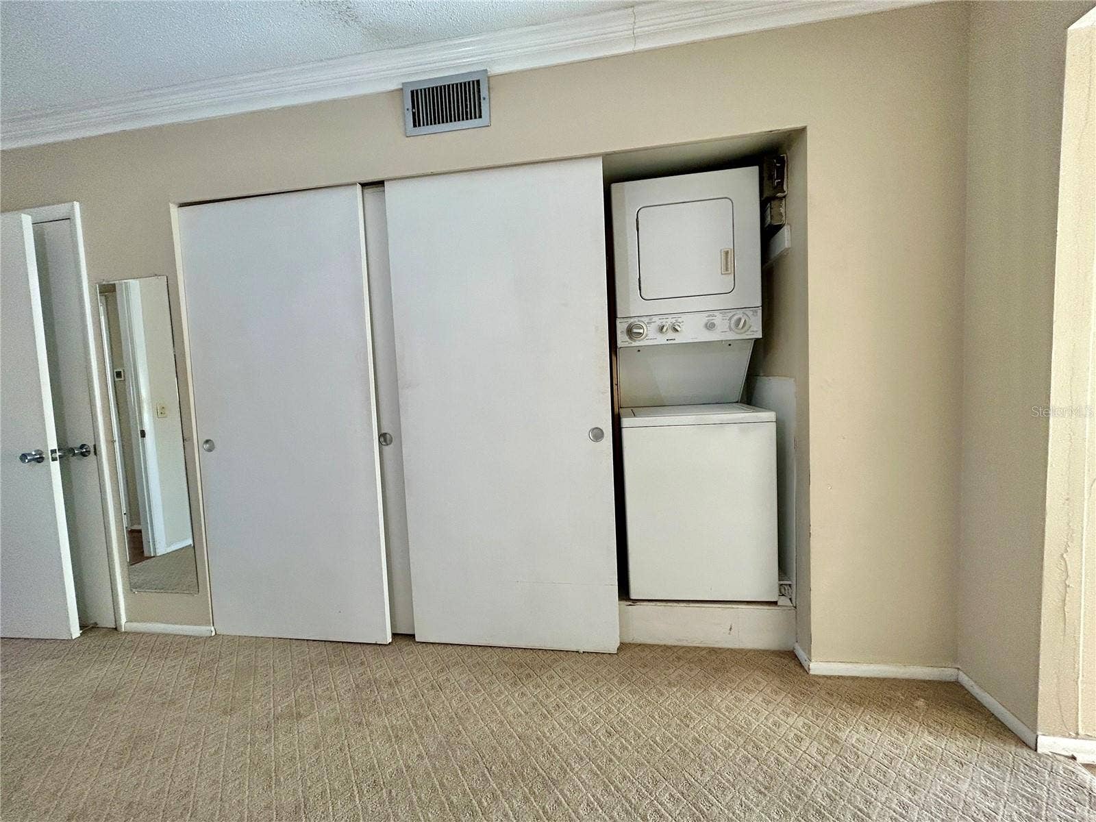 2381 ECUADORIAN WAY, #45, Clearwater, FL 33763 2381 ECUADORIAN WAY, #45, Clearwater, FL 33763