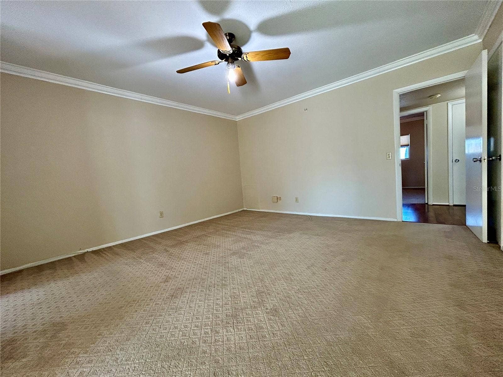 2381 ECUADORIAN WAY, #45, Clearwater, FL 33763 2381 ECUADORIAN WAY, #45, Clearwater, FL 33763