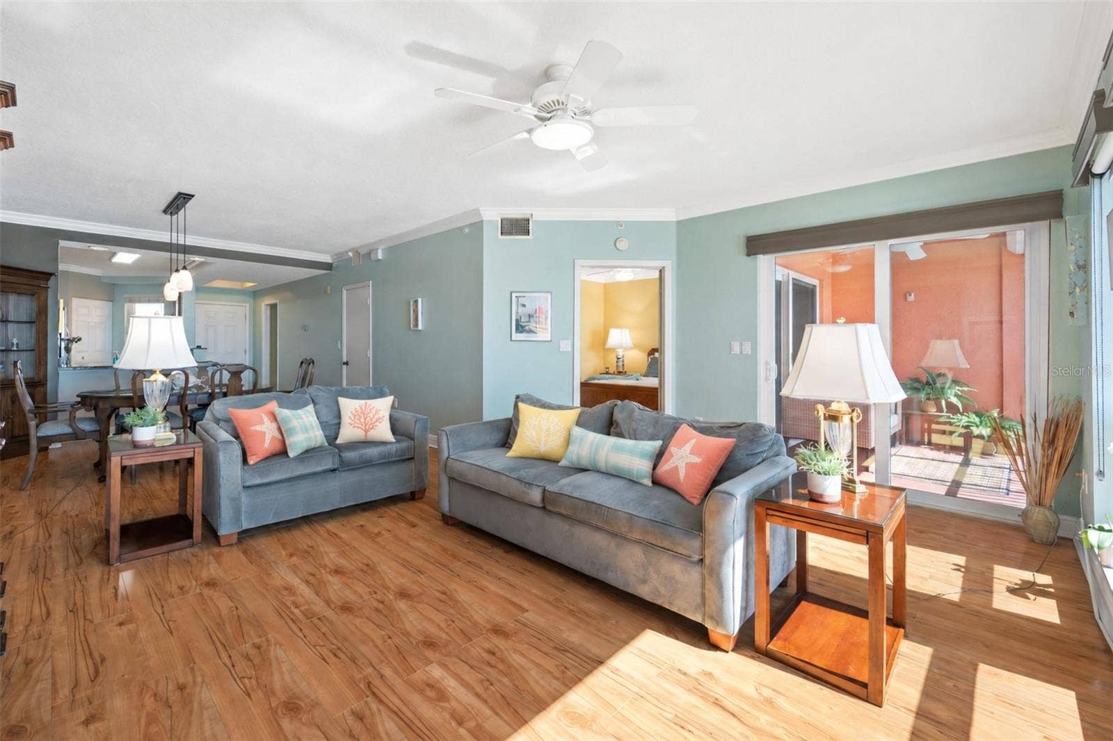 16700 GULF BOULEVARD, #524, North Redington Beach, FL 33708 16700 GULF BOULEVARD, #524, North Redington Beach, FL 33708
