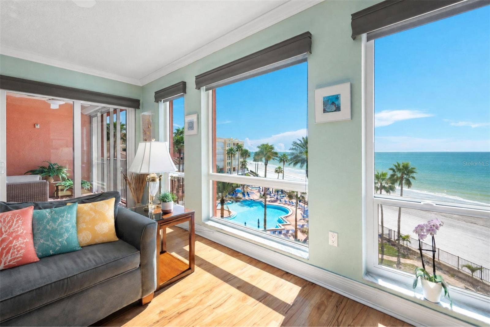 16700 GULF BOULEVARD, #524, North Redington Beach, FL 33708 16700 GULF BOULEVARD, #524, North Redington Beach, FL 33708