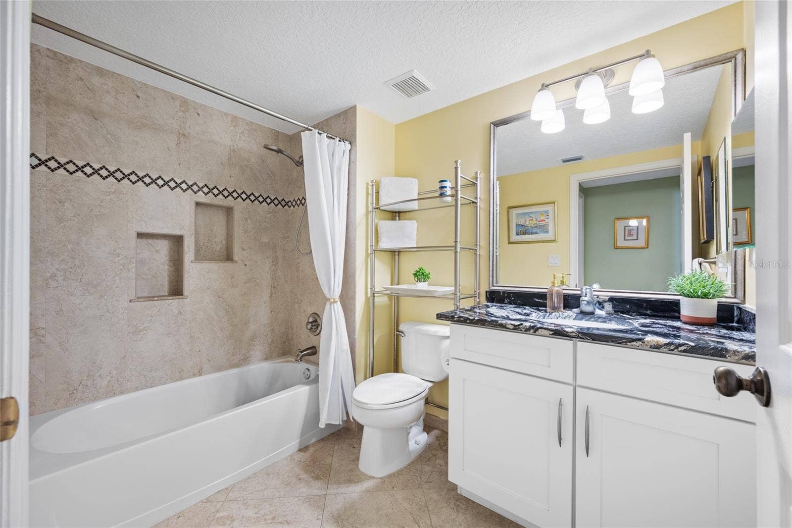 16700 GULF BOULEVARD, #524, North Redington Beach, FL 33708