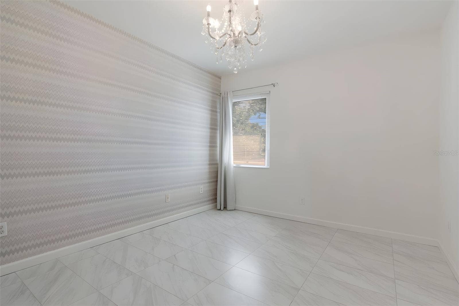 527 S LINCOLN AVENUE, #A205, Tampa, FL 33609 527 S LINCOLN AVENUE, #A205, Tampa, FL 33609