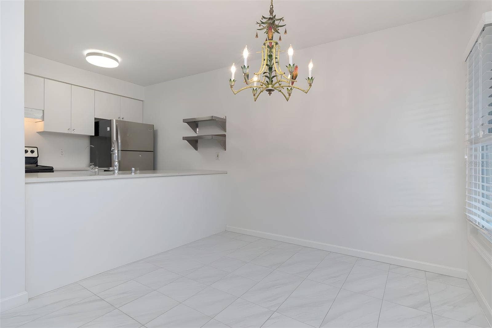 527 S LINCOLN AVENUE, #A205, Tampa, FL 33609 527 S LINCOLN AVENUE, #A205, Tampa, FL 33609