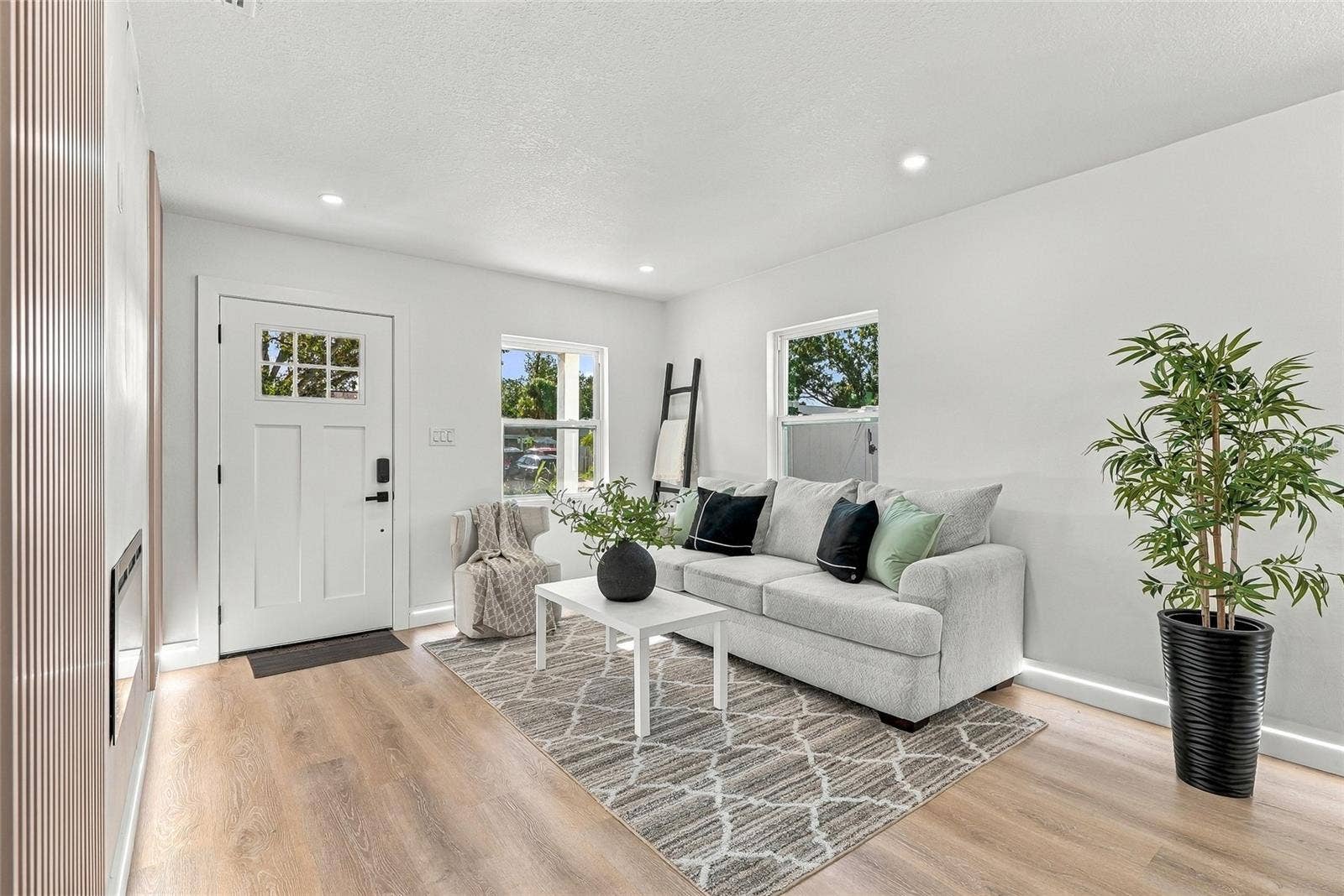 4317 S TRASK STREET, Tampa, FL 33611