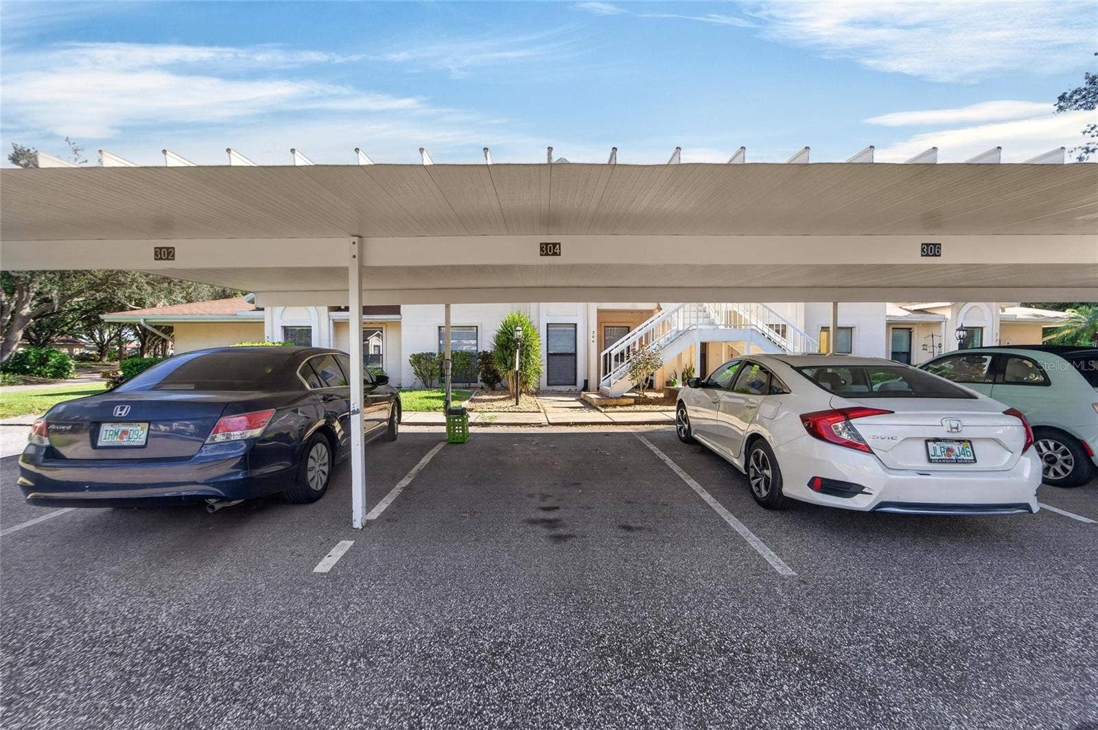 304 KNOTTWOOD COURT, #304, Sun City Center, FL 33573 304 KNOTTWOOD COURT, #304, Sun City Center, FL 33573