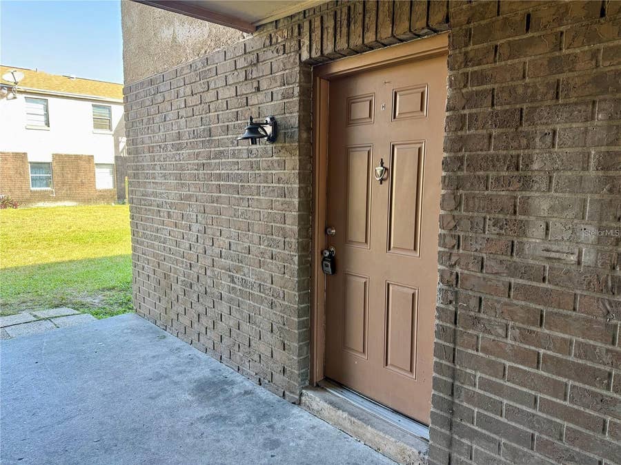 Property photo for 9013 WESTCHESTER CIRCLE, #32, Tampa, FL
