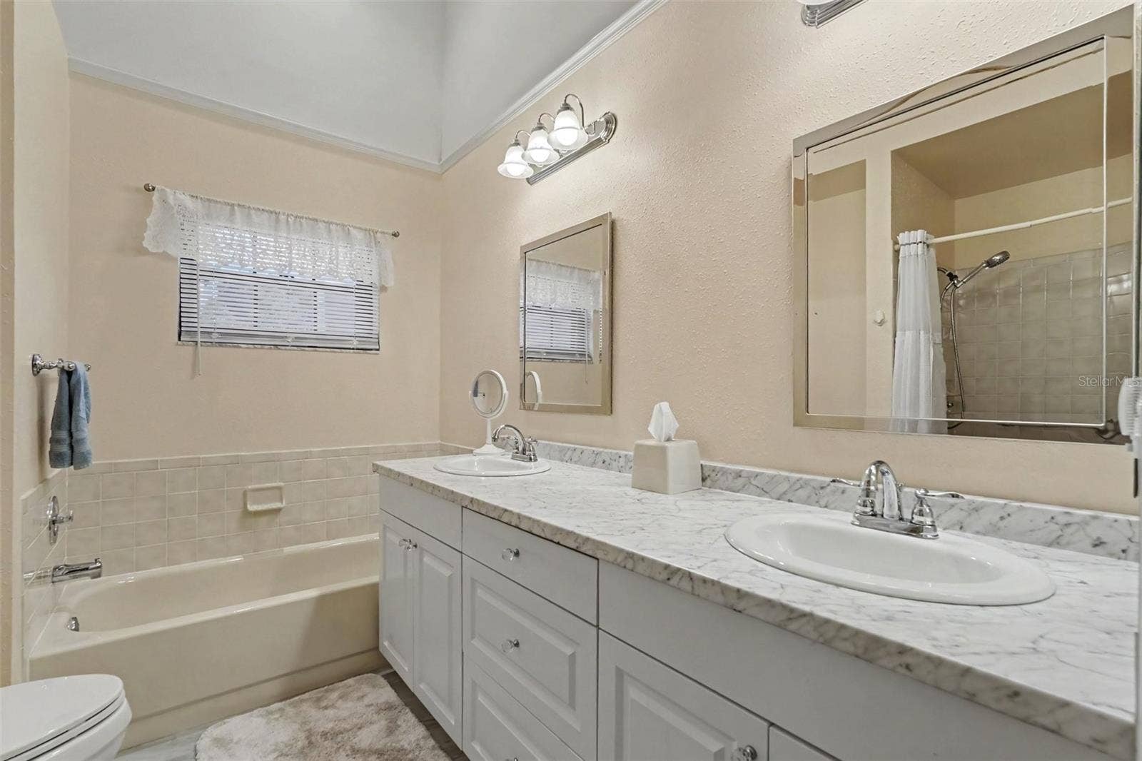 3252 LORI LANE, New Port Richey, FL 34655