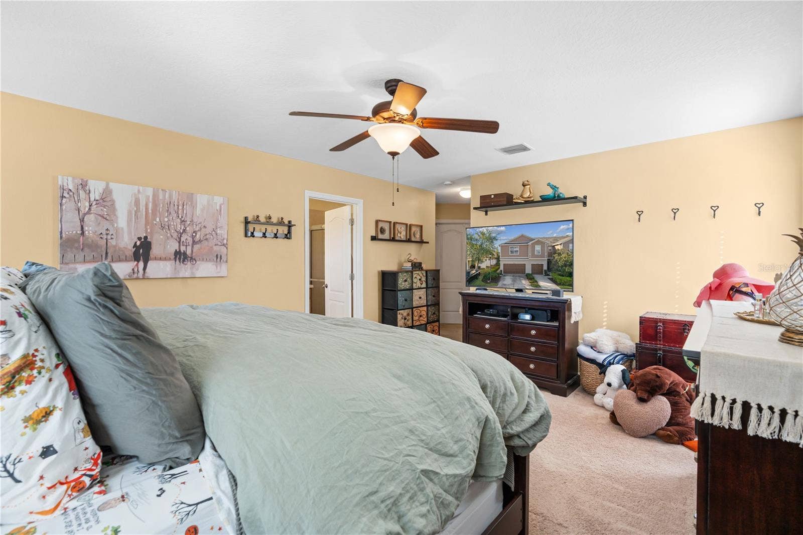 8718 TURNSTONE HAVEN PLACE, Tampa, FL 33619 8718 TURNSTONE HAVEN PLACE, Tampa, FL 33619