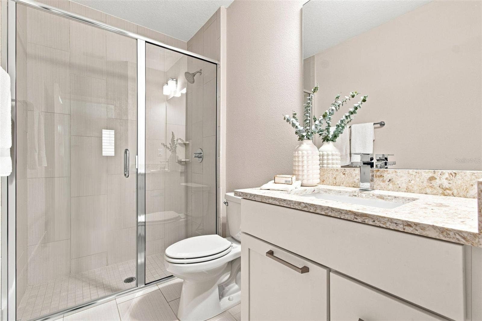 931 ARLINGTON AVENUE N, #1, St Petersburg, FL 33705 931 ARLINGTON AVENUE N, #1, St Petersburg, FL 33705