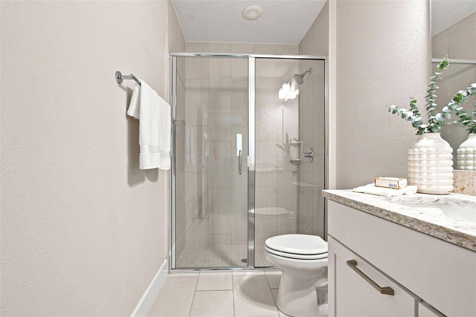931 ARLINGTON AVENUE N, #1, St Petersburg, FL 33705 931 ARLINGTON AVENUE N, #1, St Petersburg, FL 33705