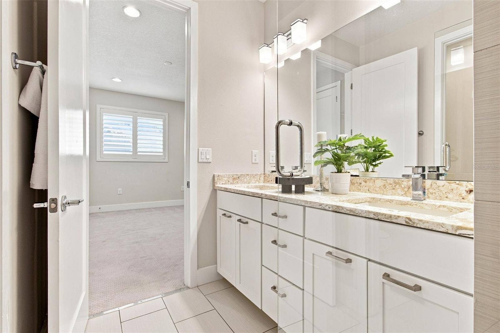 931 ARLINGTON AVENUE N, #1, St Petersburg, FL 33705 931 ARLINGTON AVENUE N, #1, St Petersburg, FL 33705