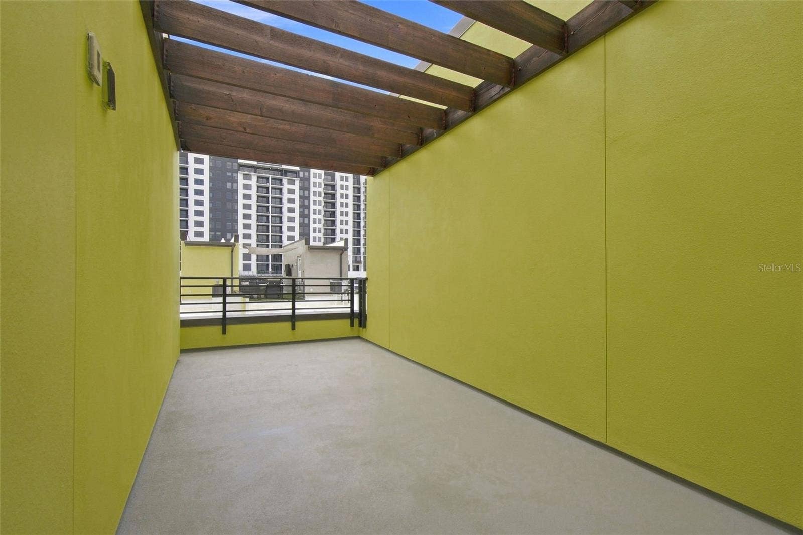 931 ARLINGTON AVENUE N, #1, St Petersburg, FL 33705 931 ARLINGTON AVENUE N, #1, St Petersburg, FL 33705