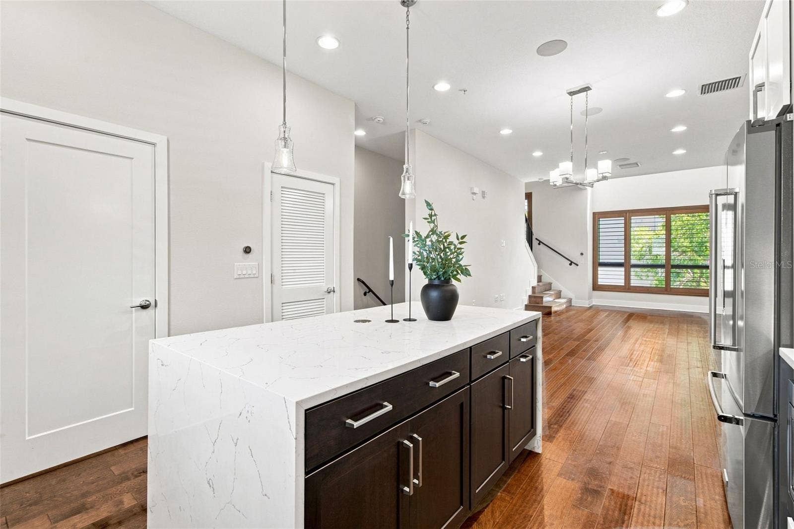 931 ARLINGTON AVENUE N, #1, St Petersburg, FL 33705 931 ARLINGTON AVENUE N, #1, St Petersburg, FL 33705