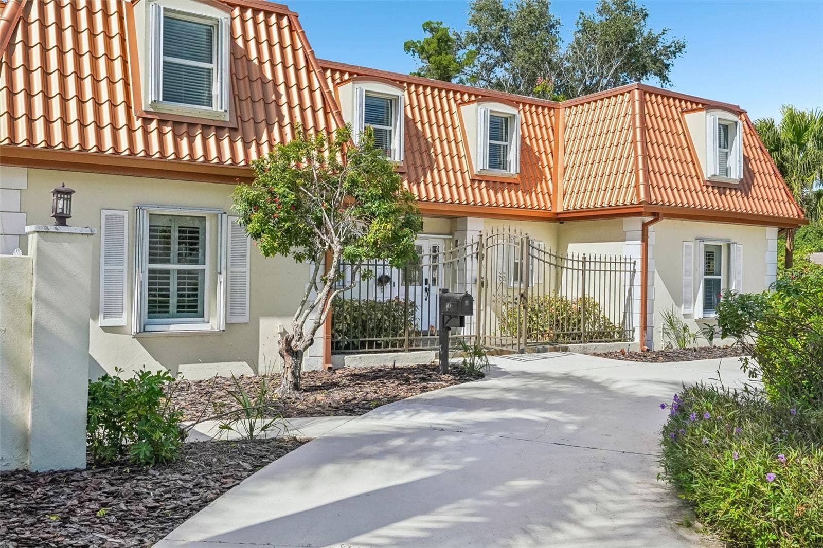 7100 PARK STREET S, St Petersburg, FL 33707 7100 PARK STREET S, St Petersburg, FL 33707