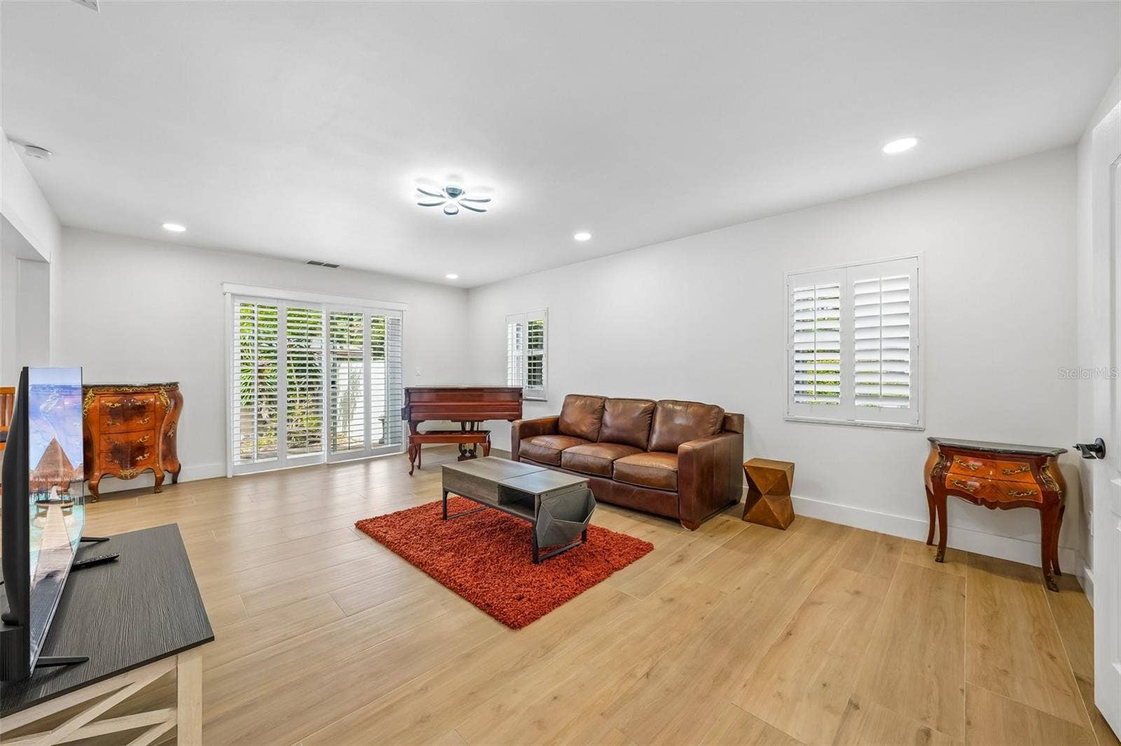 7100 PARK STREET S, St Petersburg, FL 33707 7100 PARK STREET S, St Petersburg, FL 33707