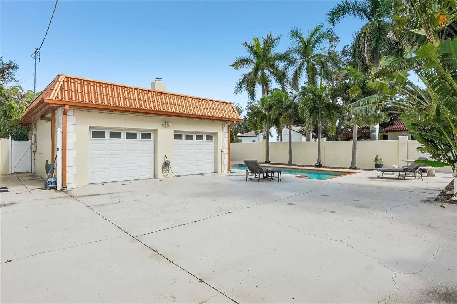 7100 PARK STREET S, St Petersburg, FL 33707 7100 PARK STREET S, St Petersburg, FL 33707