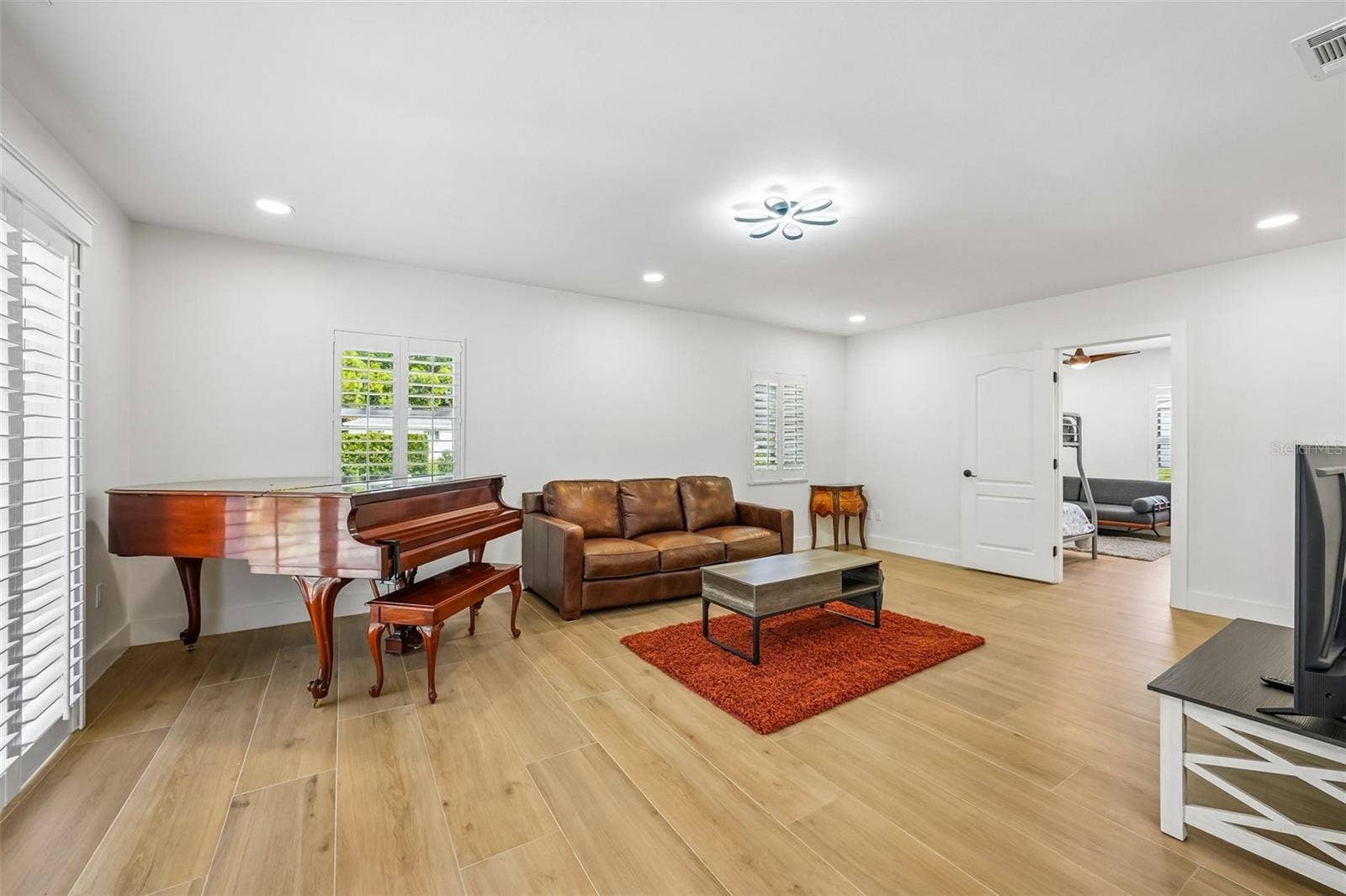 7100 PARK STREET S, St Petersburg, FL 33707 7100 PARK STREET S, St Petersburg, FL 33707