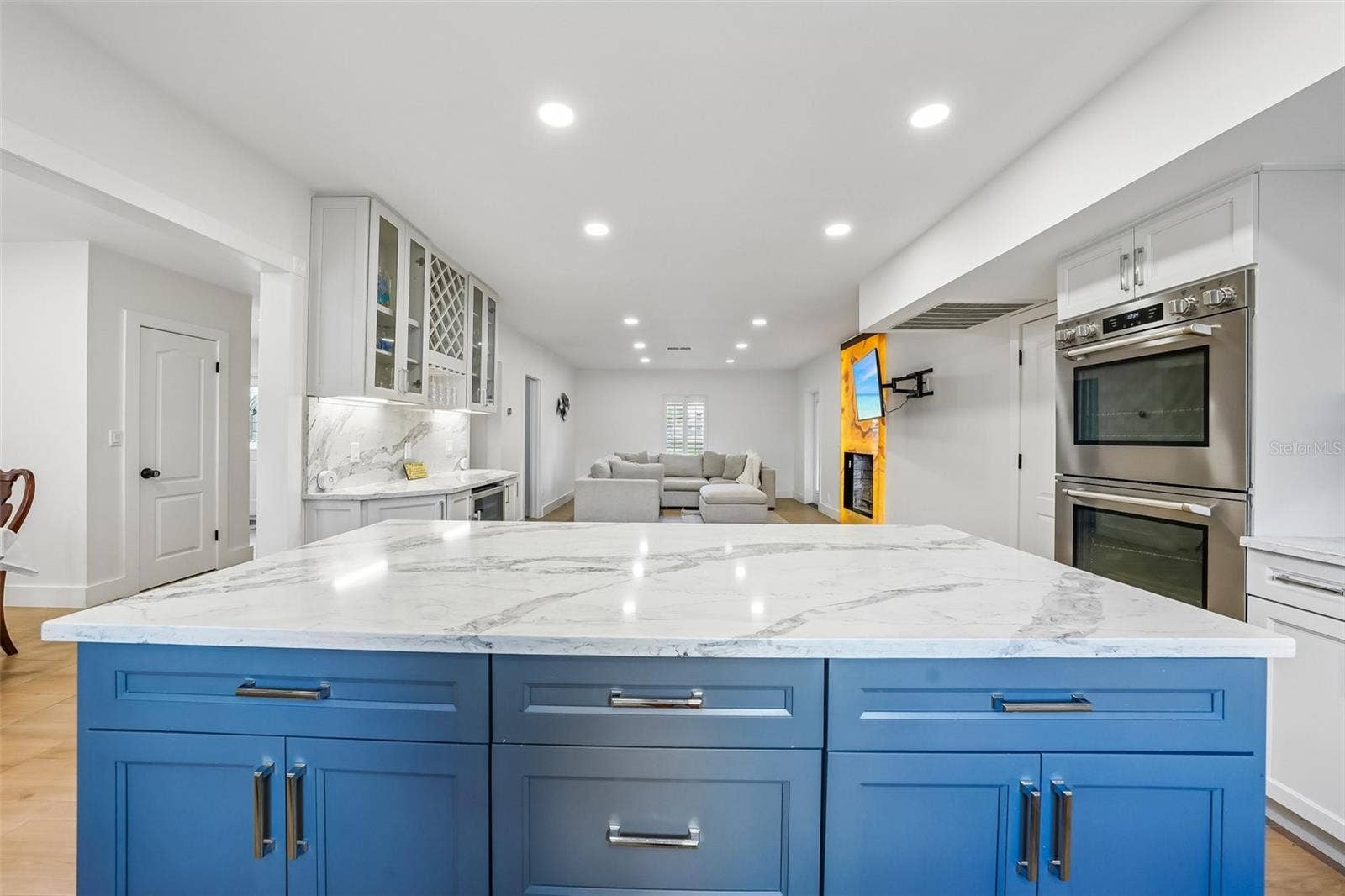7100 PARK STREET S, St Petersburg, FL 33707 7100 PARK STREET S, St Petersburg, FL 33707