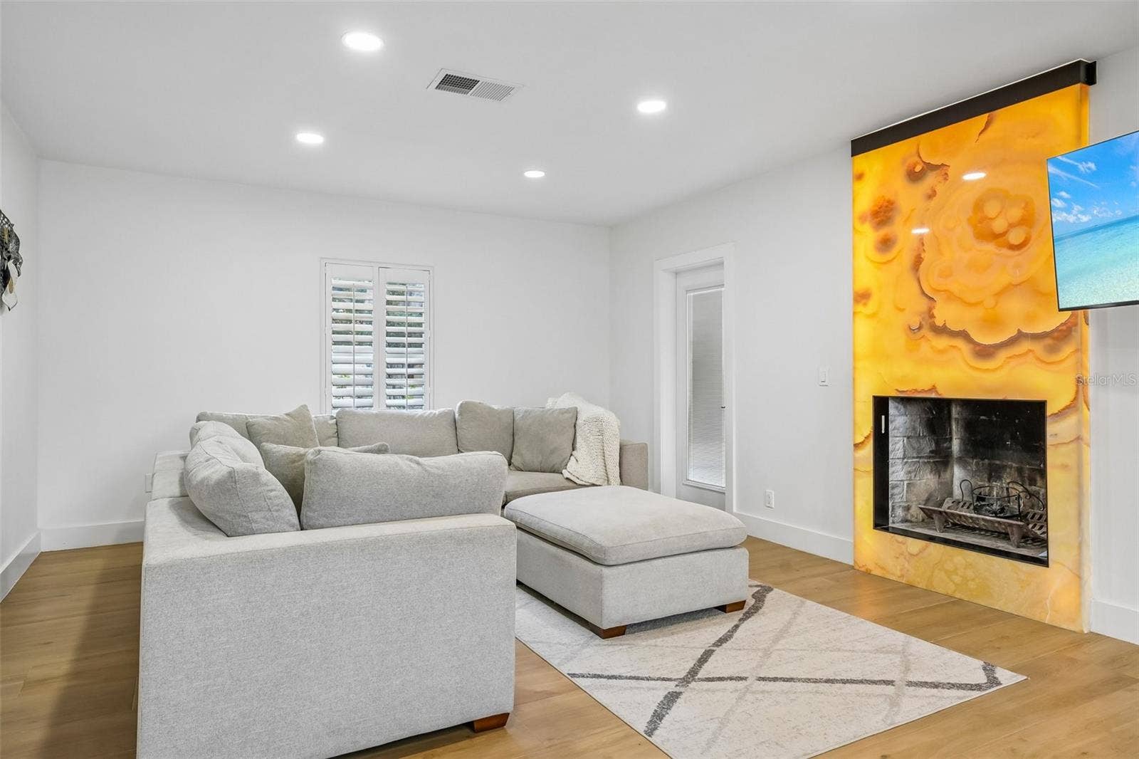7100 PARK STREET S, St Petersburg, FL 33707 7100 PARK STREET S, St Petersburg, FL 33707