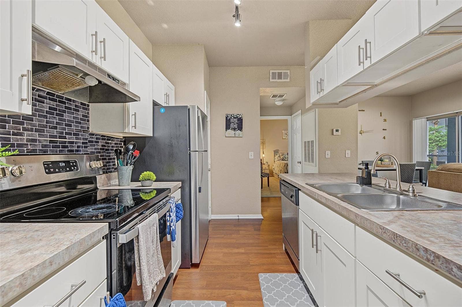 13123 SANCTUARY COVE DRIVE, #104, Temple Terrace, FL 33637 Updated Kitchen - 13123 Sanctuary Cove Drive - Unit 104