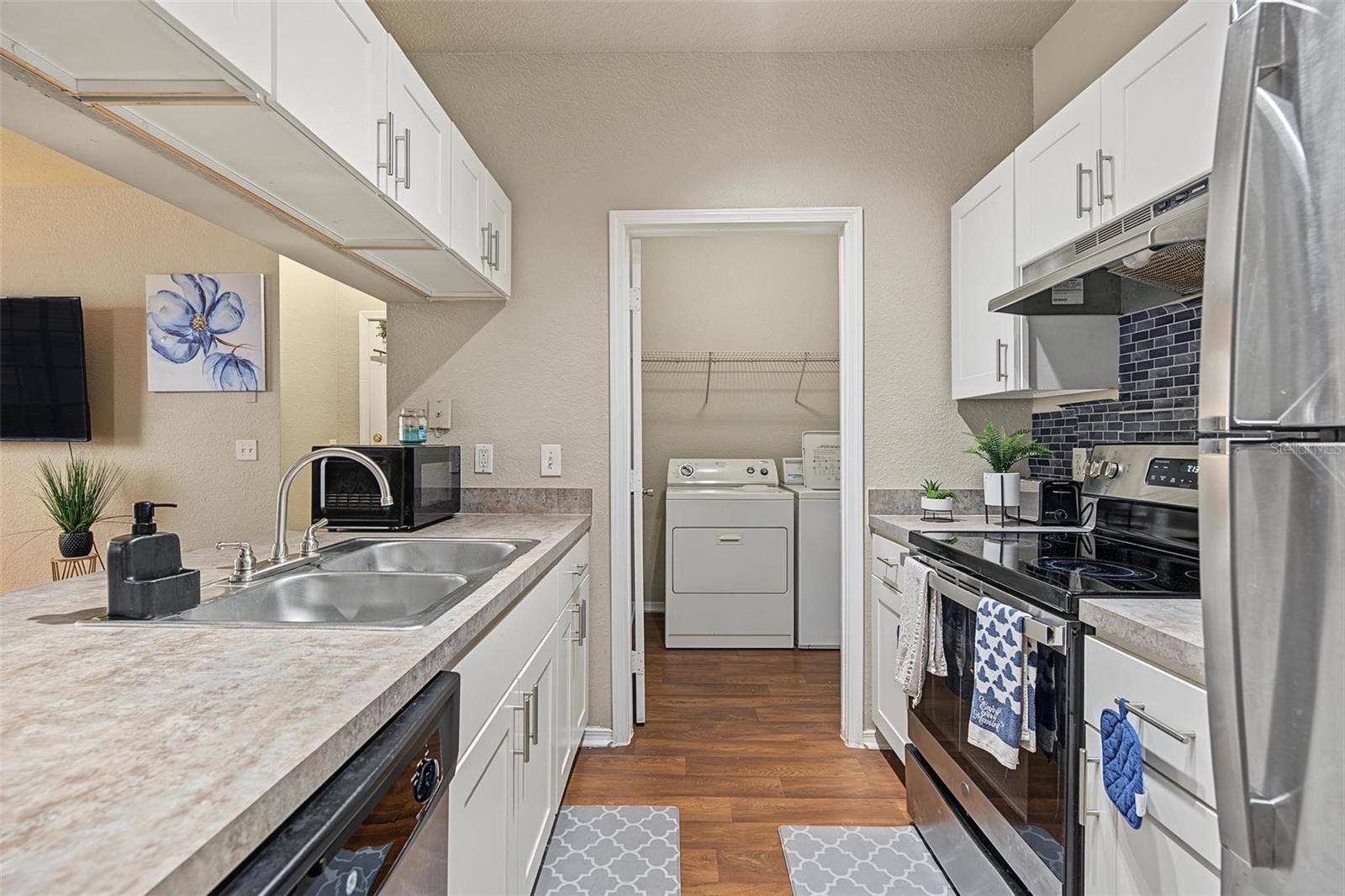 13123 SANCTUARY COVE DRIVE, #104, Temple Terrace, FL 33637 Updated Kitchen - 13123 Sanctuary Cove Drive - Unit 104