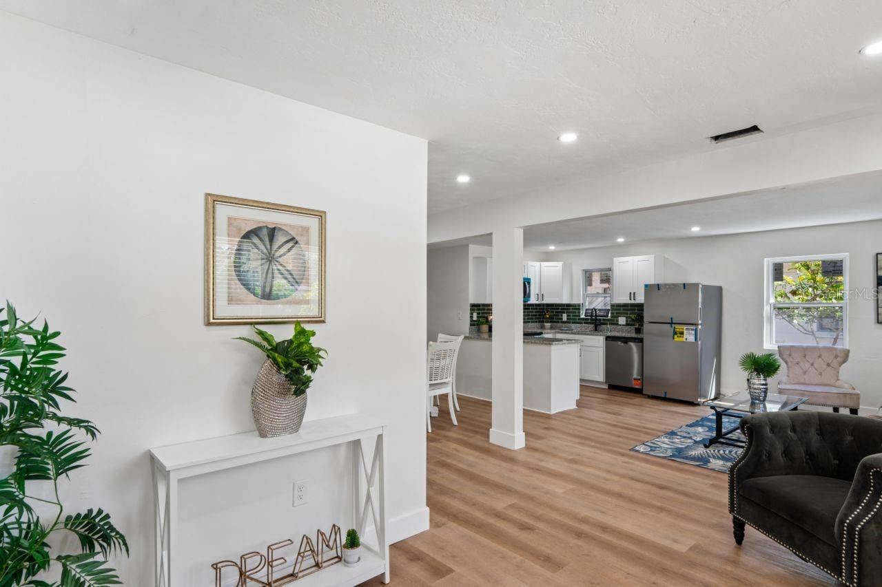 2929 EMERSON AVENUE S, St Petersburg, FL 33712 2929 EMERSON AVENUE S, St Petersburg, FL 33712