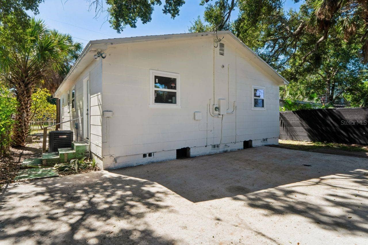 2929 EMERSON AVENUE S, St Petersburg, FL 33712 2929 EMERSON AVENUE S, St Petersburg, FL 33712
