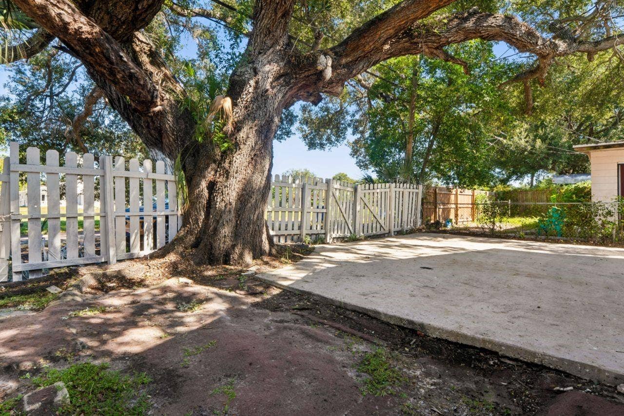 2929 EMERSON AVENUE S, St Petersburg, FL 33712 2929 EMERSON AVENUE S, St Petersburg, FL 33712