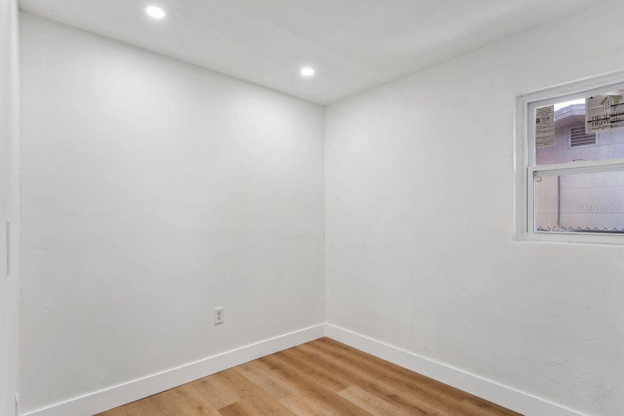 2929 EMERSON AVENUE S, St Petersburg, FL 33712 2929 EMERSON AVENUE S, St Petersburg, FL 33712