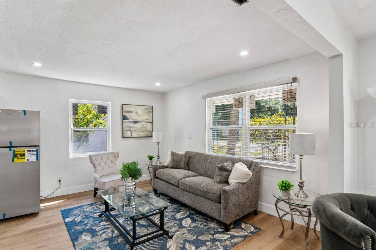 2929 EMERSON AVENUE S, St Petersburg, FL 33712 2929 EMERSON AVENUE S, St Petersburg, FL 33712