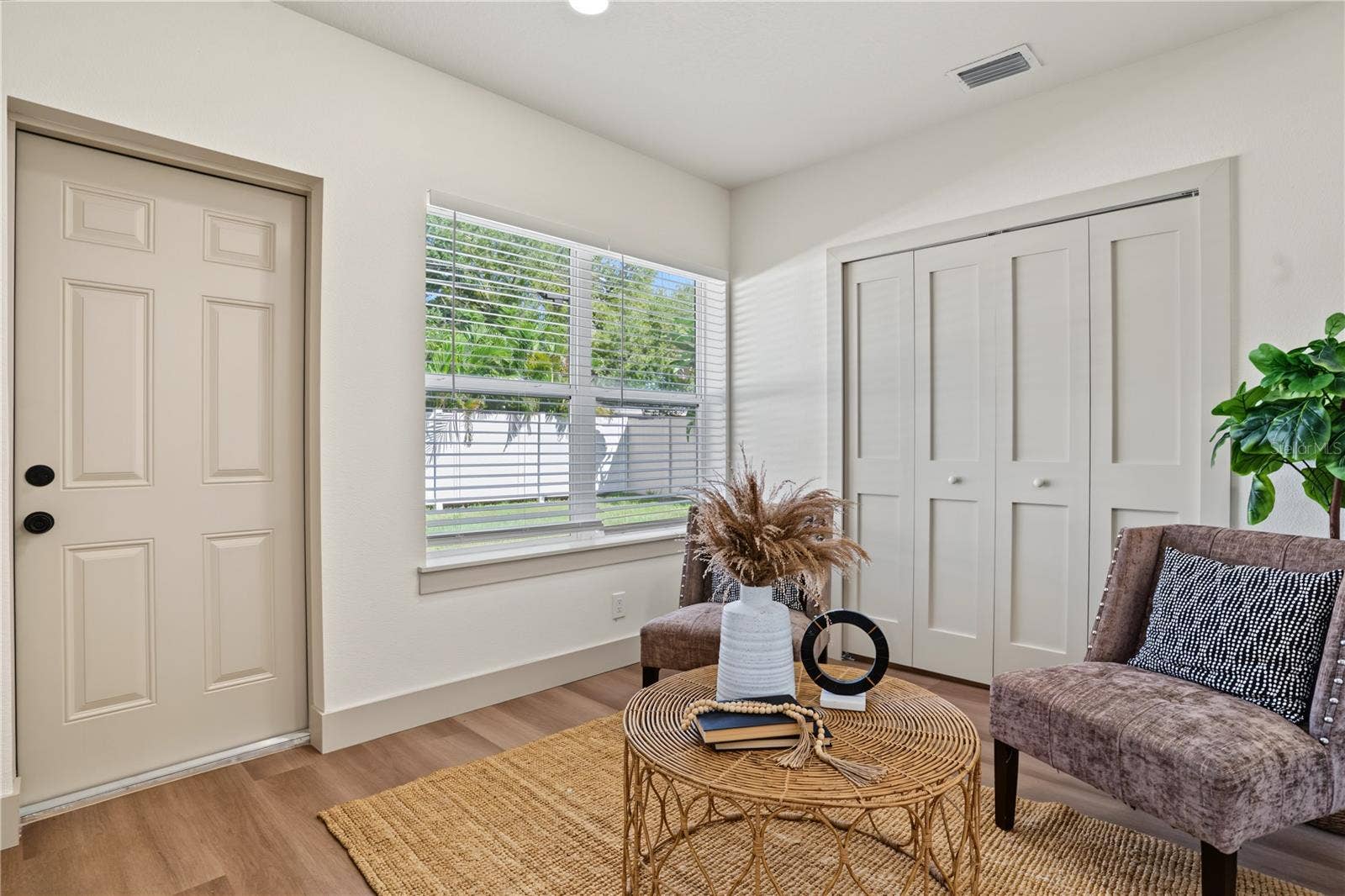 4357 32ND AVENUE N, St Petersburg, FL 33713 4357 32ND AVENUE N, St Petersburg, FL 33713