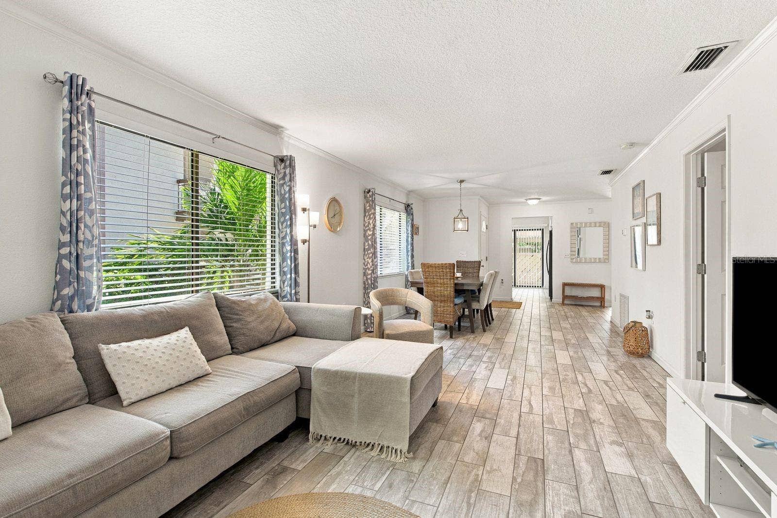 515 MISTLETOE COURT, #B, Safety Harbor, FL 34695
