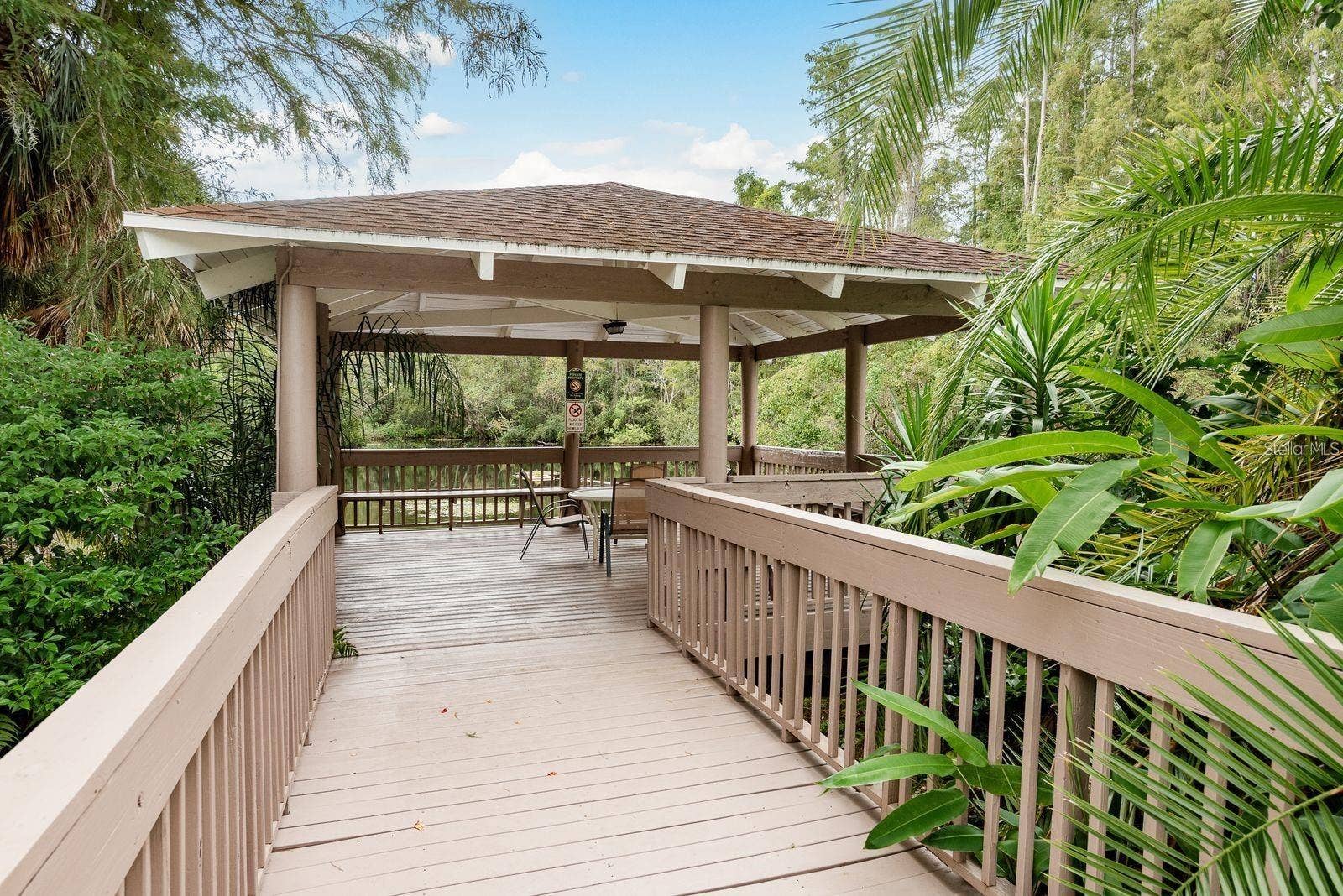 515 MISTLETOE COURT, #B, Safety Harbor, FL 34695