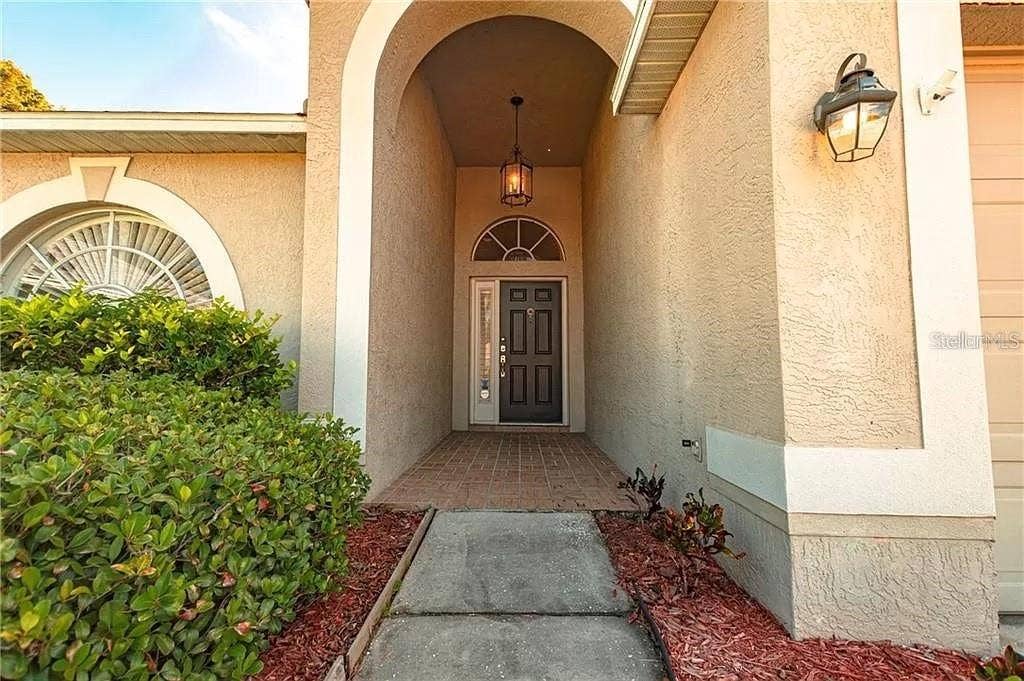 3904 IXORA COURT, Riverview, FL 33578 3904 IXORA COURT, Riverview, FL 33578