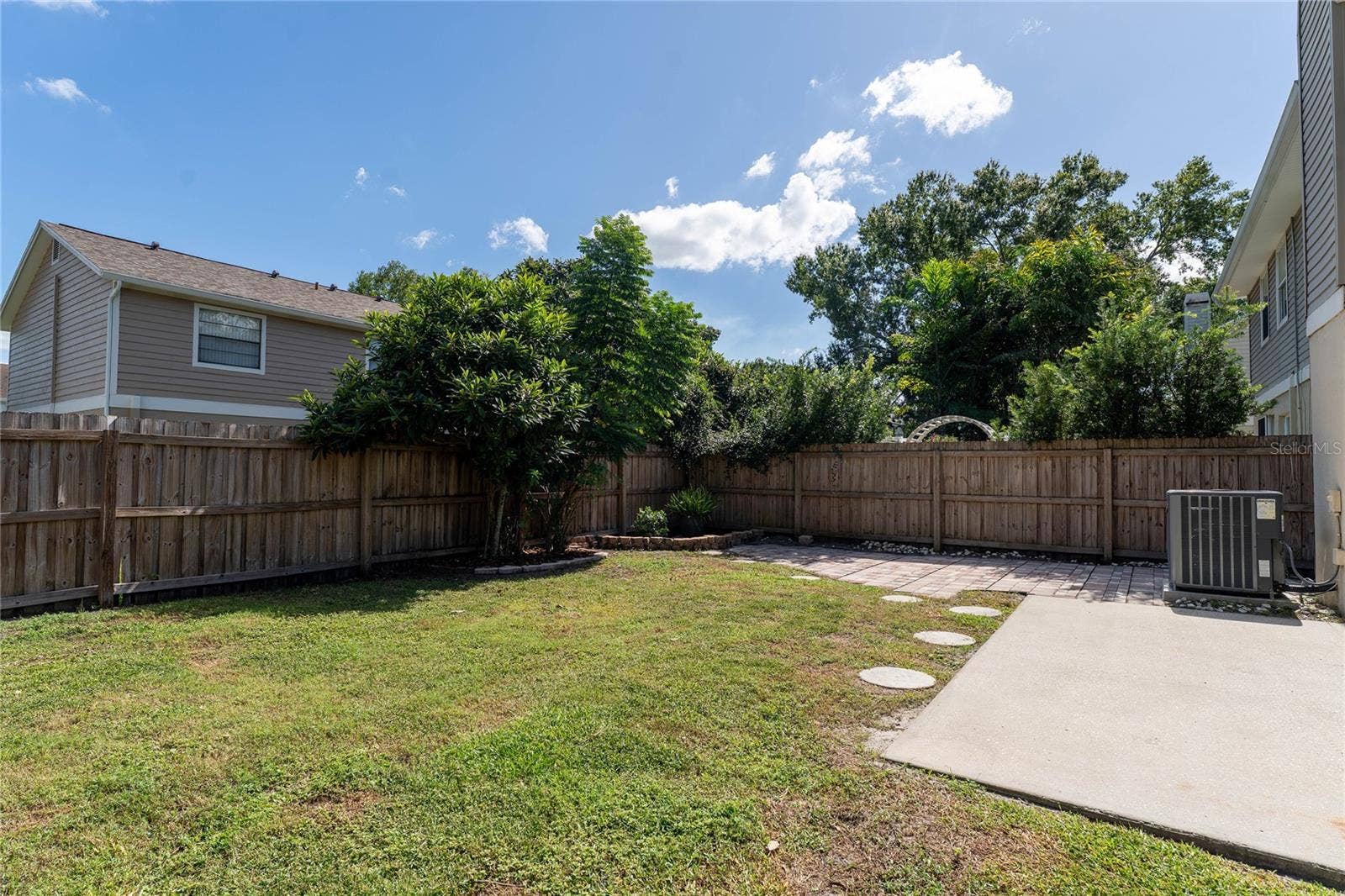 16867 LE CLARE SHORES DRIVE, Tampa, FL 33624