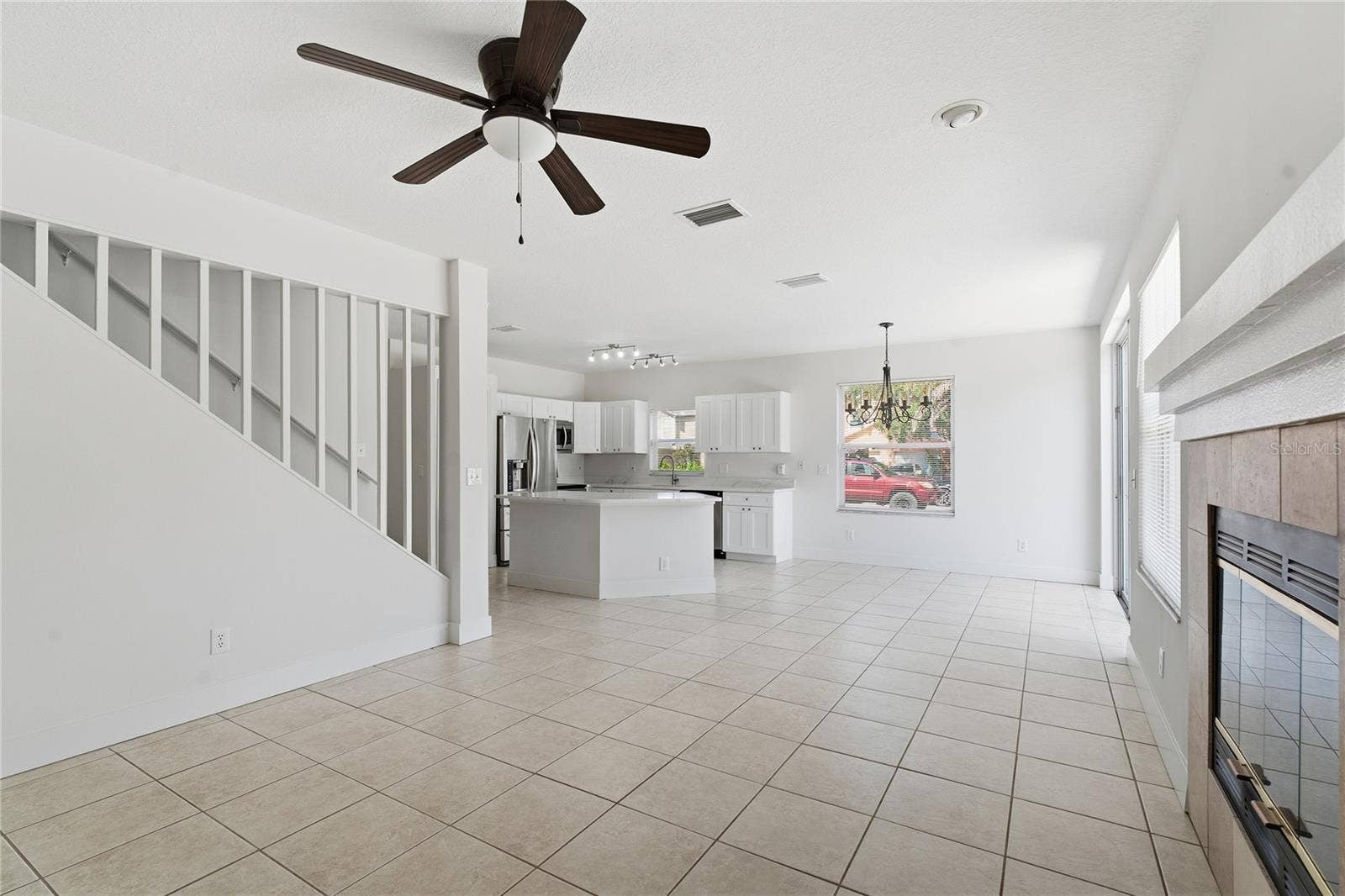 16867 LE CLARE SHORES DRIVE, Tampa, FL 33624