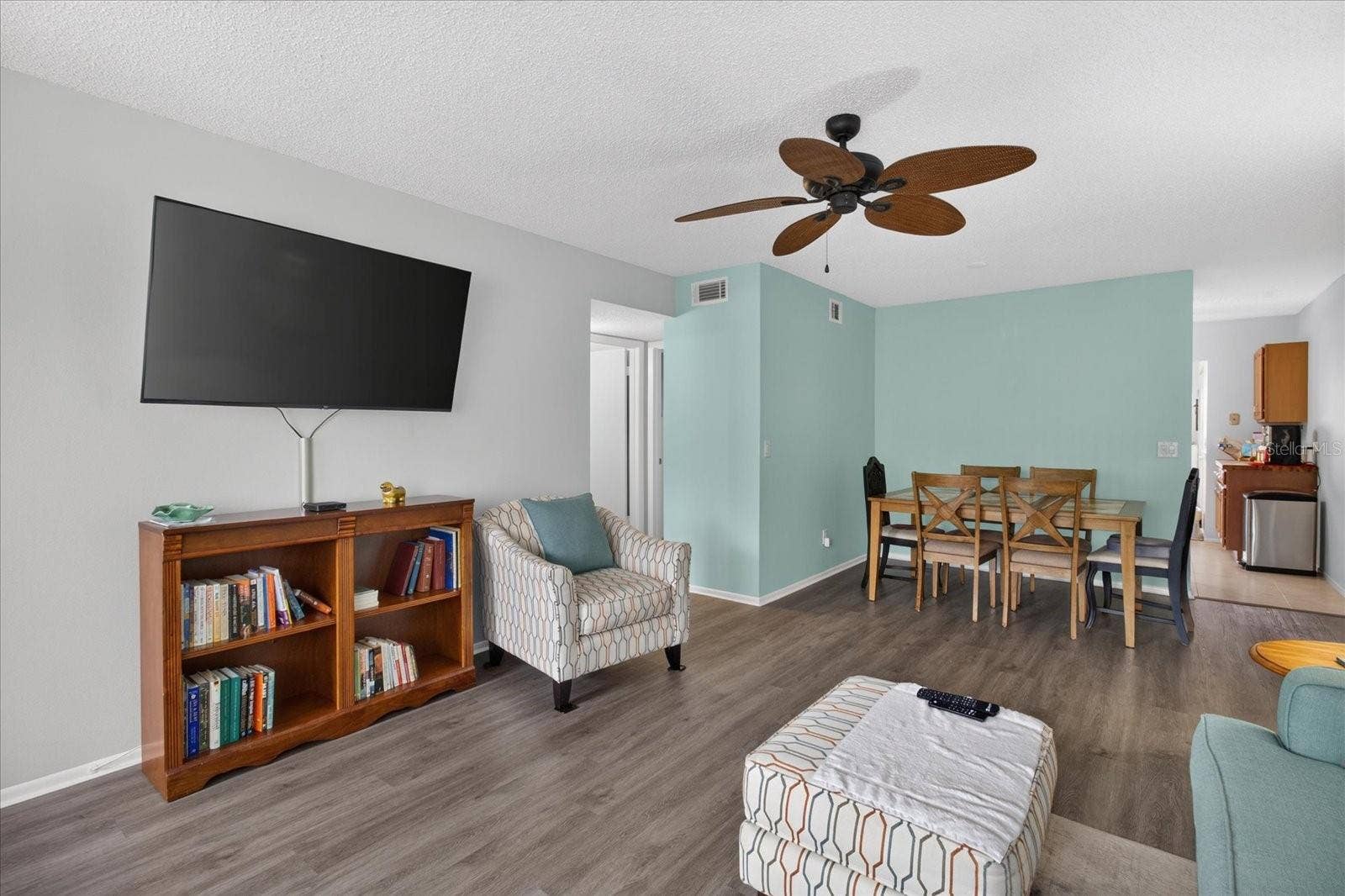 2435 SUMATRAN WAY, #9, Clearwater, FL 33763