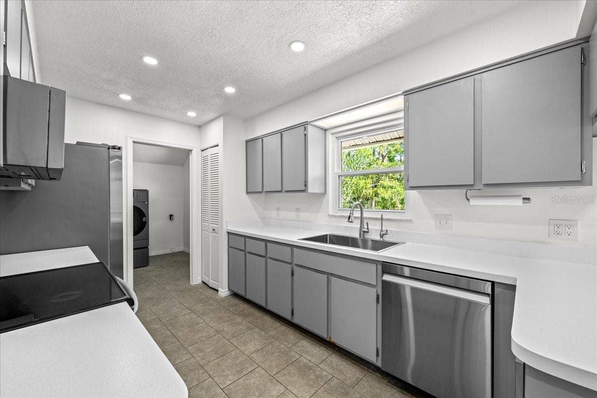 3010 EVENSONG COURT, Holiday, FL 34690