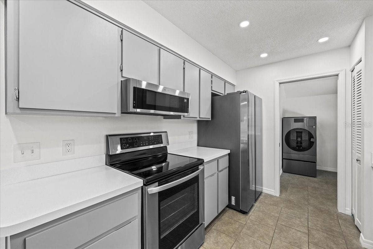 3010 EVENSONG COURT, Holiday, FL 34690