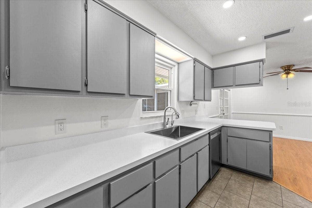 3010 EVENSONG COURT, Holiday, FL 34690