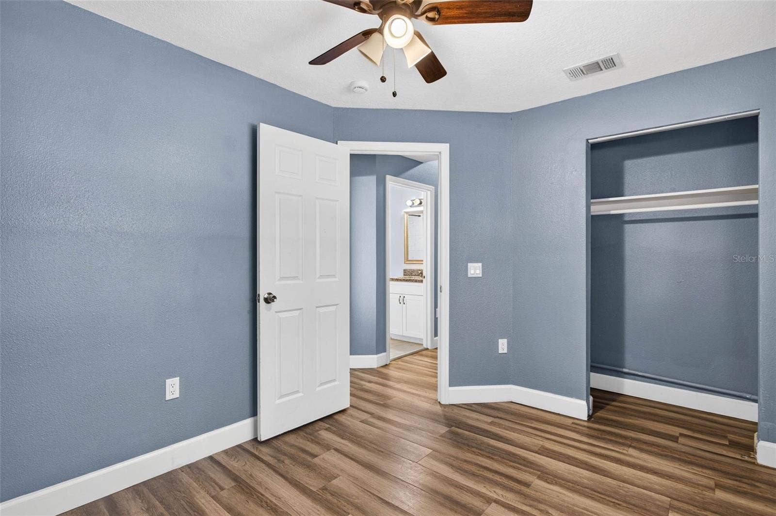 12393 SHEARWATER DRIVE, New Port Richey, FL 34654 12393 SHEARWATER DRIVE, New Port Richey, FL 34654